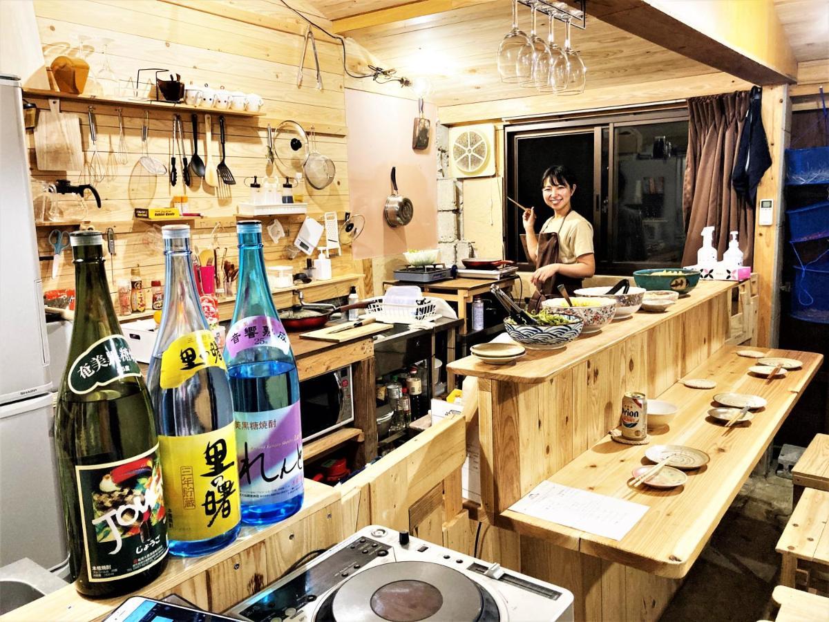 奄美ゲストハウス Hub A Nice Inn Setouchi  Zewnętrze zdjęcie