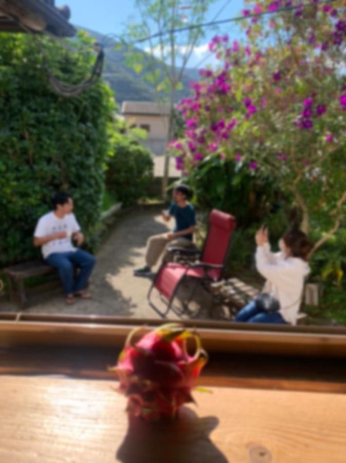 奄美ゲストハウス Hub A Nice Inn Setouchi  Zewnętrze zdjęcie