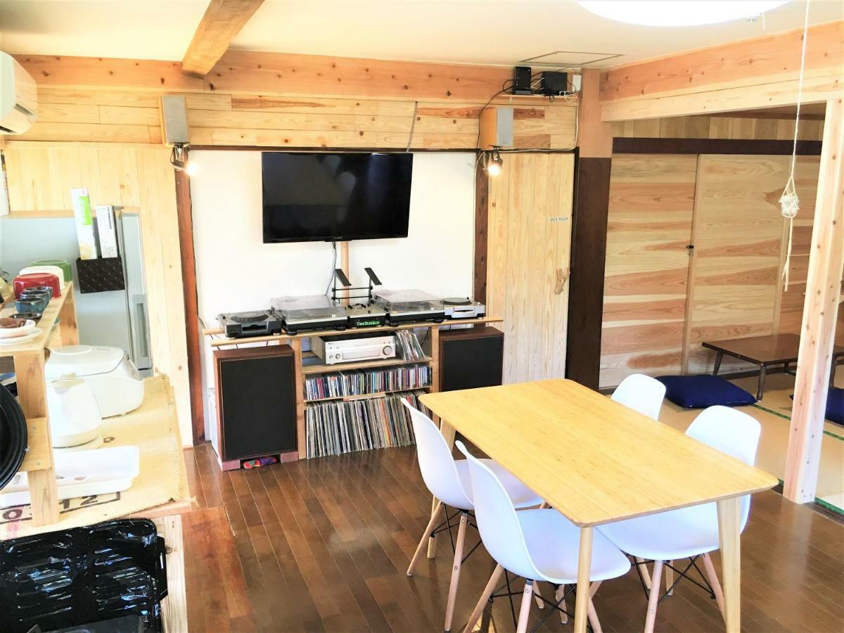 奄美ゲストハウス Hub A Nice Inn Setouchi  Zewnętrze zdjęcie